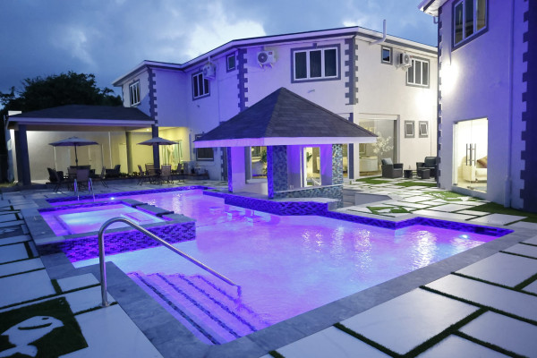 Escarlet Hotel